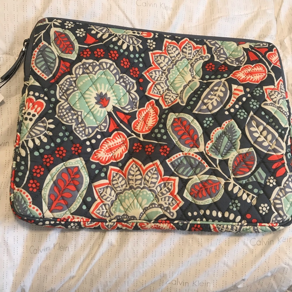 NWT Vera Bradley Laptop Sleeve